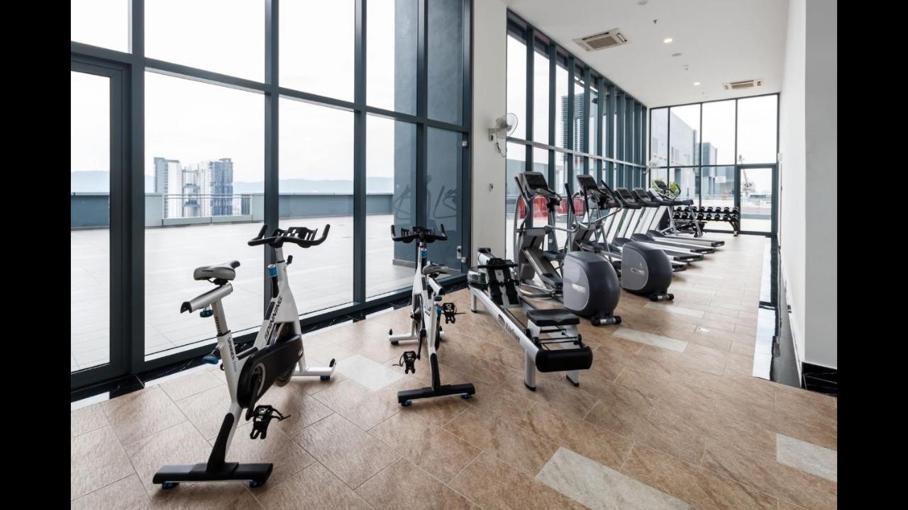 7 Mins Klcc Next To Hospital Gleneagle Apartment Kuala Lumpur Exterior foto